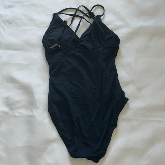 La Blanca Island Goddess Underwire Lace Up One Piece in Black - Picture 7 of 8